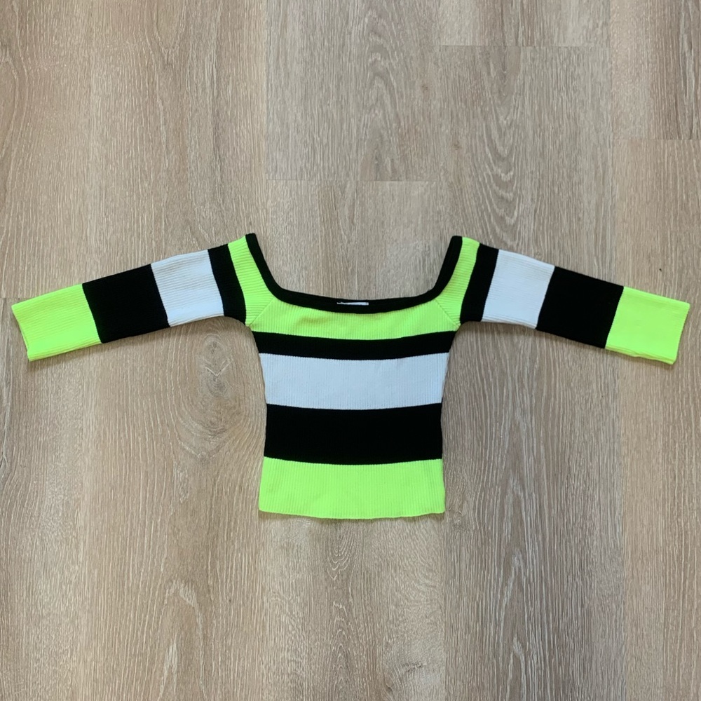 NEON YELLOW STRIPED CROP TOP